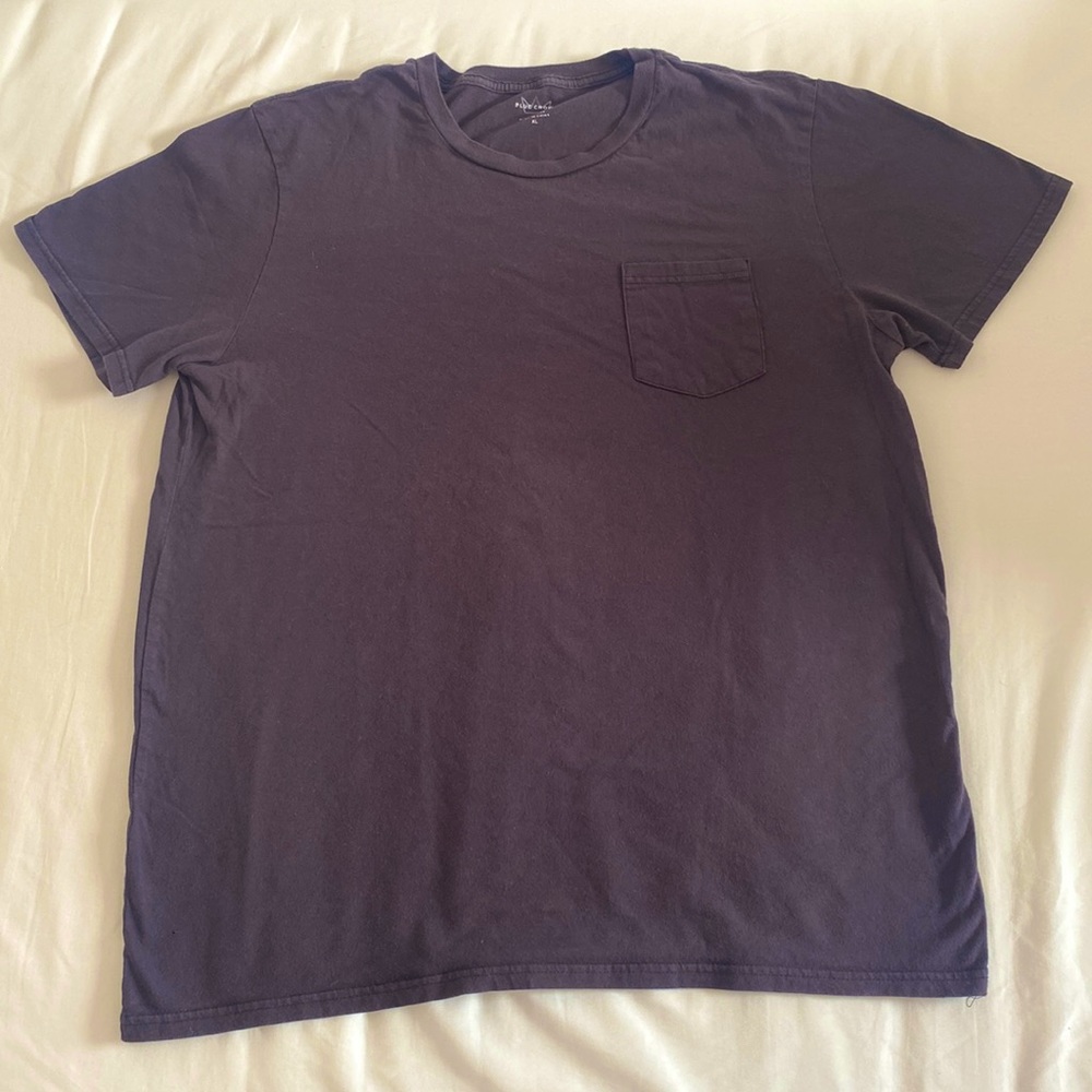 Size XL, Blue crown shirt